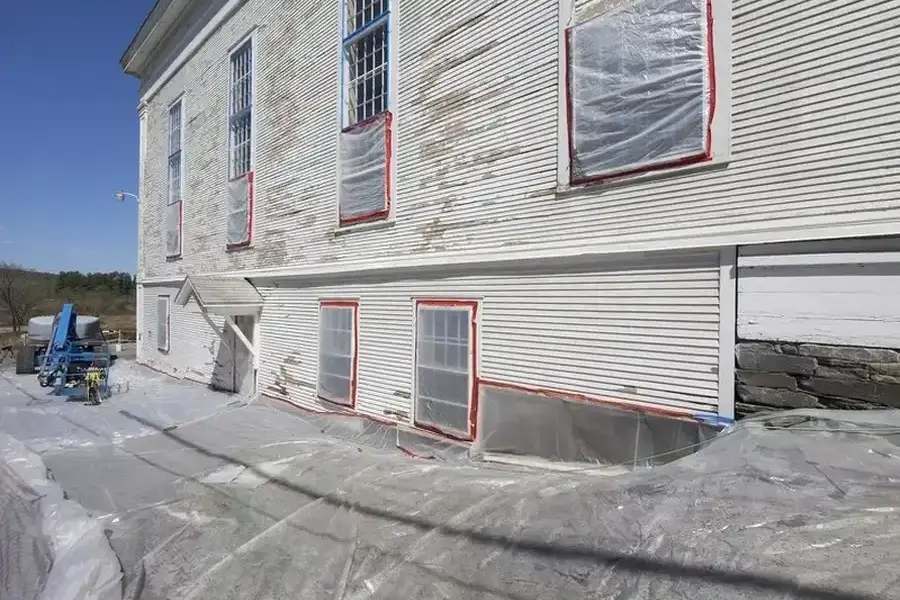 Key Differences Between Interior And Exterior Painting in Glenwood Springs, CO